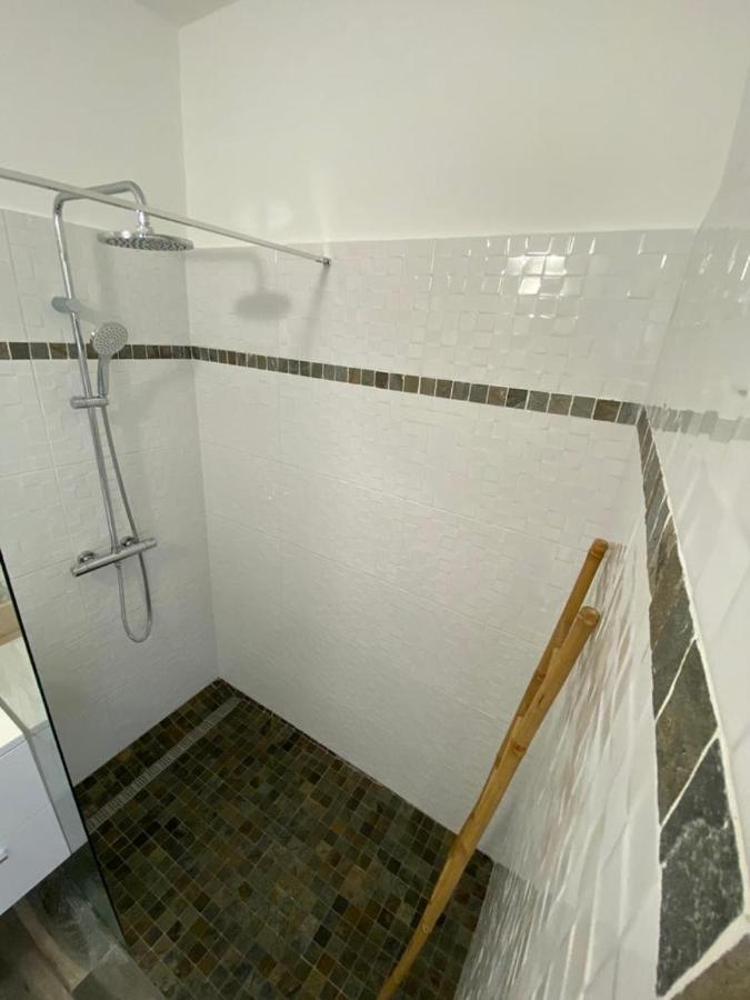 Eleven Studio Moderne Et Chic Au Diamant Martinique Daire Le Diamant Dış mekan fotoğraf